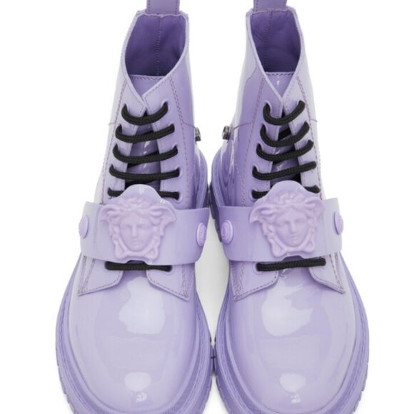 NEW Versace Lilac Lavender Light Purple Medusa Buckle Boots SIZE 40 - Picture 1 of 5